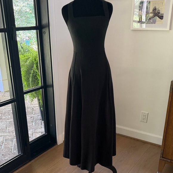 Free People Dresses & Skirts - Free People Black Open Back Midi Dress